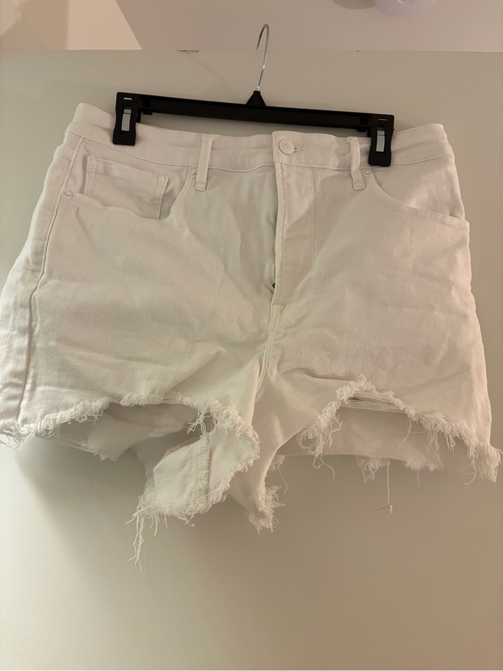 Good American White Distressed Frayed Denim Shorts